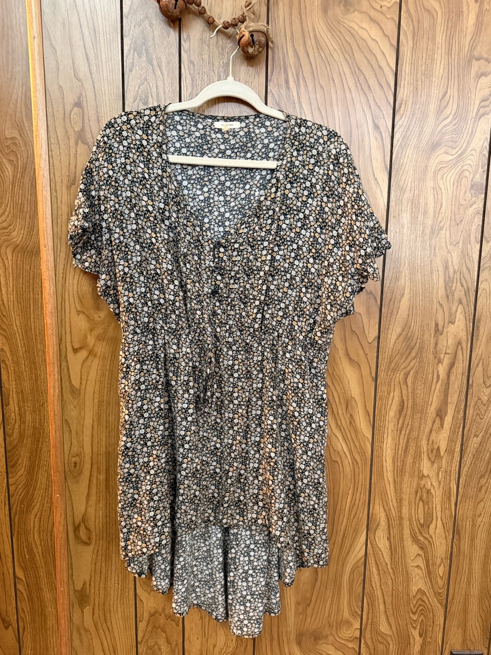 Maurices Women’s Large Floral Button Front Tunic Top Flutter Sleeve Boho